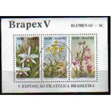 Bloco B 051 - ANO 1982 - CARIMBADO