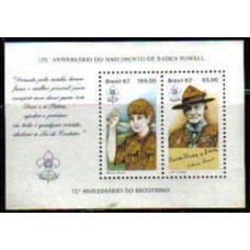 Bloco B 53 -  Ano 1982 - 75º Aniversário do Escotismo - Novo